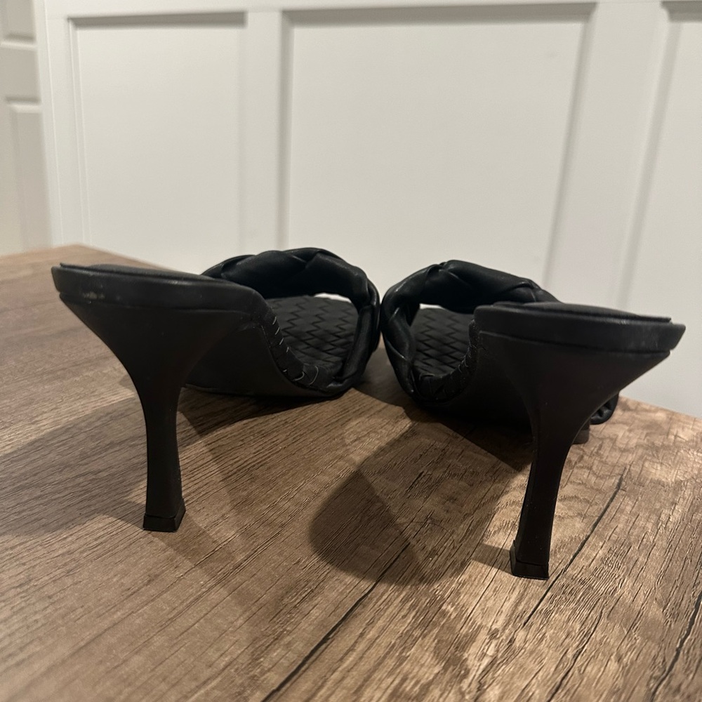Fashion Nova Heels - Picture 6 of 10